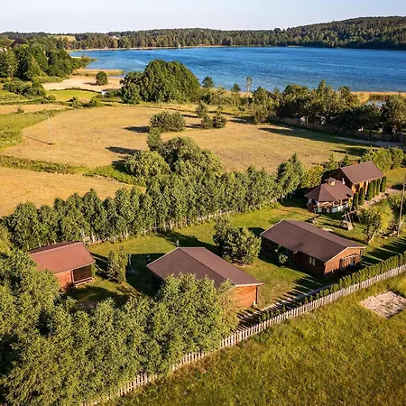 Lodge Wielewski Cypel Letniskowe Na Kaszubach *